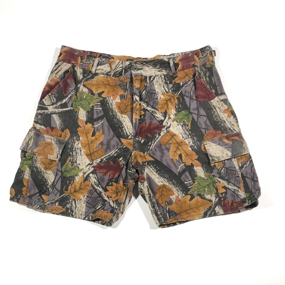 Vintage 2000s Master Sportsman Outdoor Camo Cargo Shorts size Large L B9